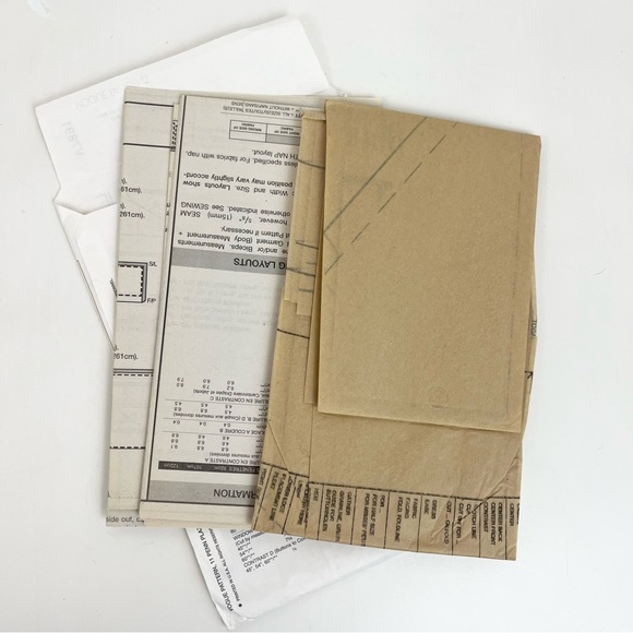 UNCUT VOGUE V7891 Sewing Pattern Pack Window Treatment Decor Style Patterns - Picture 4 of 5